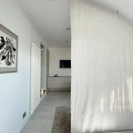 Chic Retreat Apartament